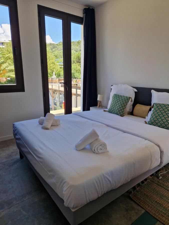 Hotel L'Escale Porto Pollo Ngoại thất bức ảnh